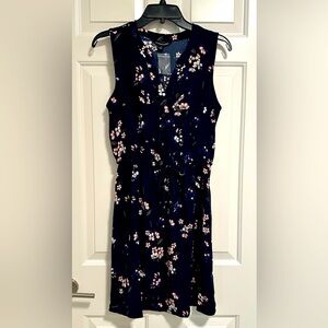 41 Hawthorn Floral Dress